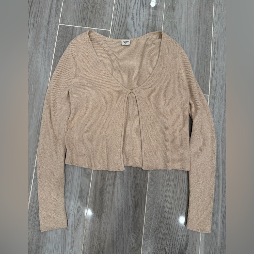 Abercrombie & Fitch Beige Knit Cropped Cardigan